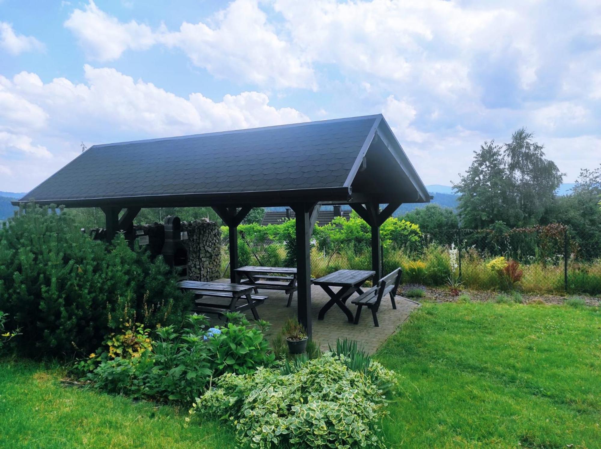 Sloneczny Chelm - Apartamenty W Gorach, Prywatna Sauna Jacuzzi Balia W Cenie, Spa, Grill, Stok Narciarski Myslenice, Sciezki Rowerowe, Rzeka Raba, Widok Na Tatry Exterior foto